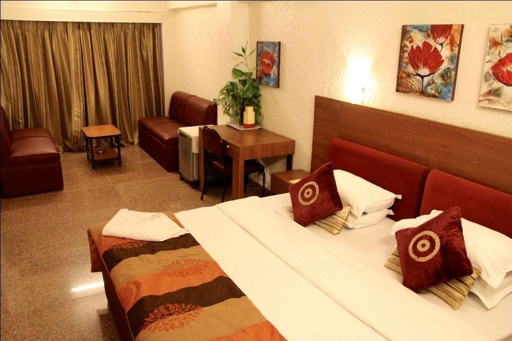 Hotel Samraj Mumbai Exterior foto